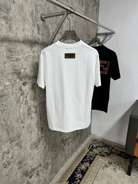 T-shirt men's фото 8