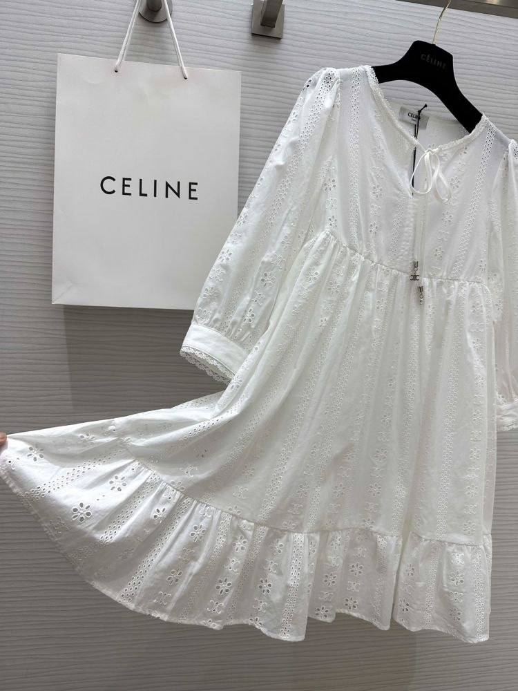 Stylish white dress фото 5