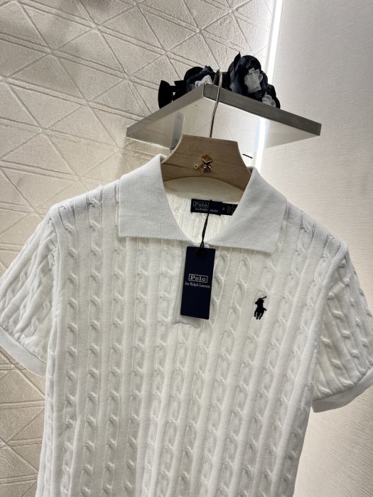 Футболка женская фото 3