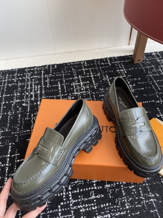 Туфли женские фото 7