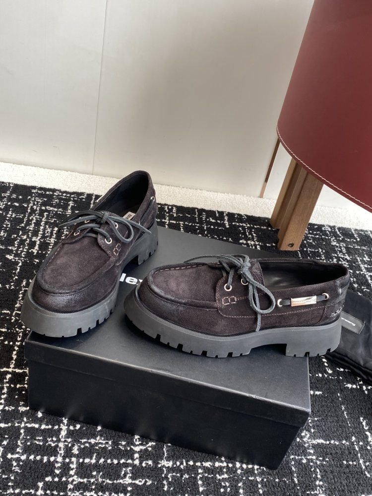 Туфли женские фото 3