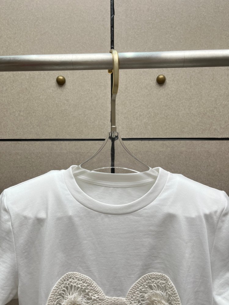 T-shirt women's фото 3