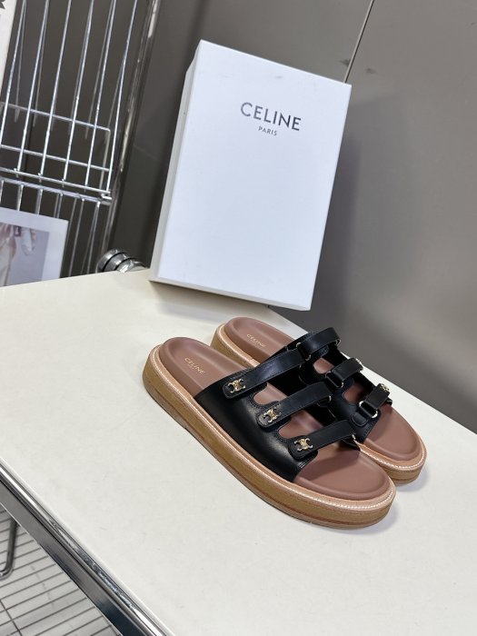 Шлепанцы фото 2