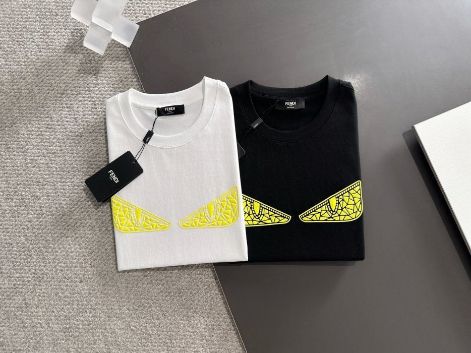 T-shirt men's фото 2