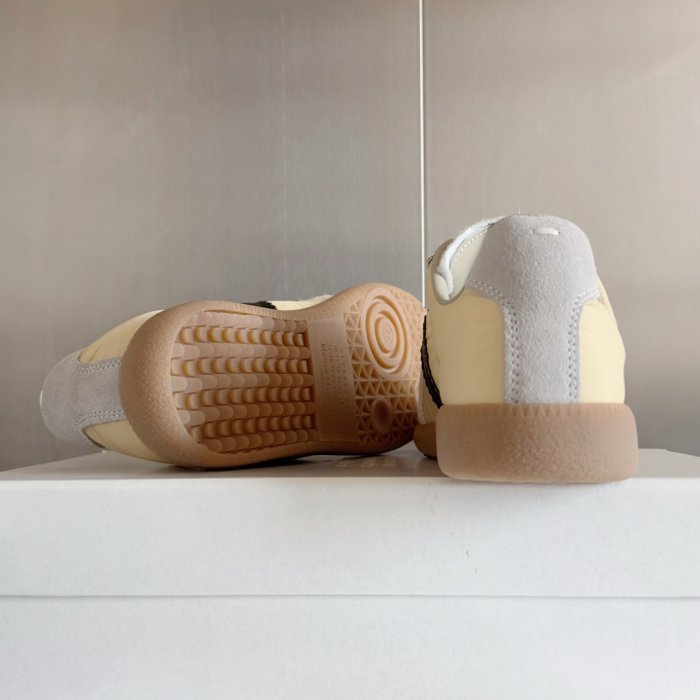 Кроссовки фото 9