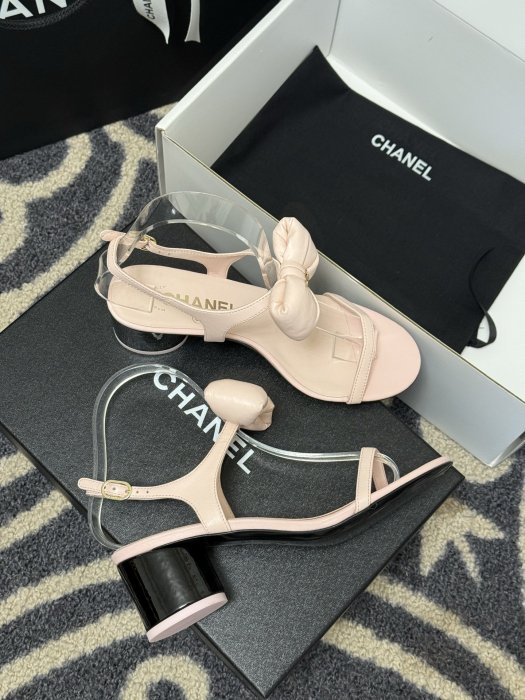 Босоножки фото 4