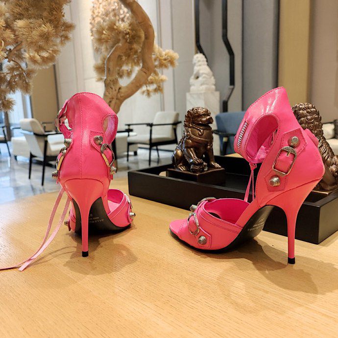 Leather sandals on high heel, pink фото 6