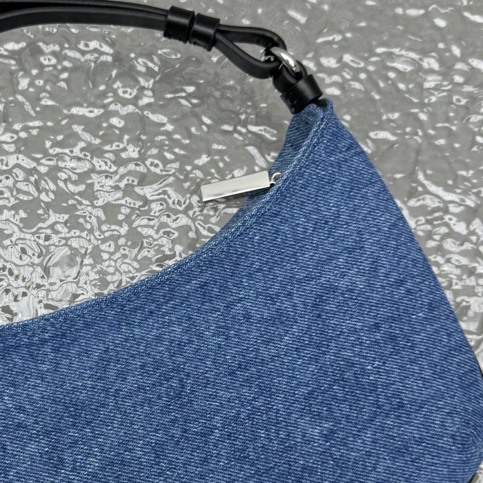 A bag women's Jacquemus̶ Le Bisou 27 cm фото 6