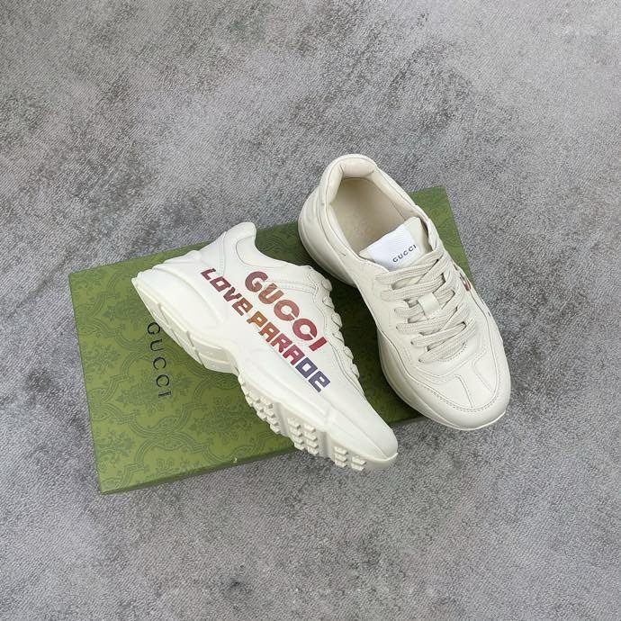 Кроссовки фото 7