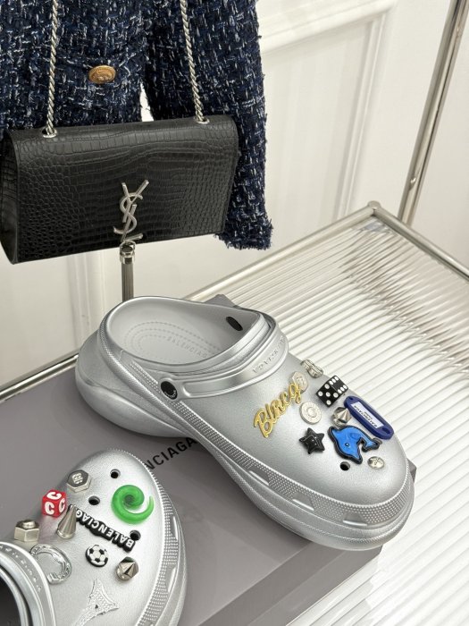 Кроксы Balenciaga X Crocs фото 5