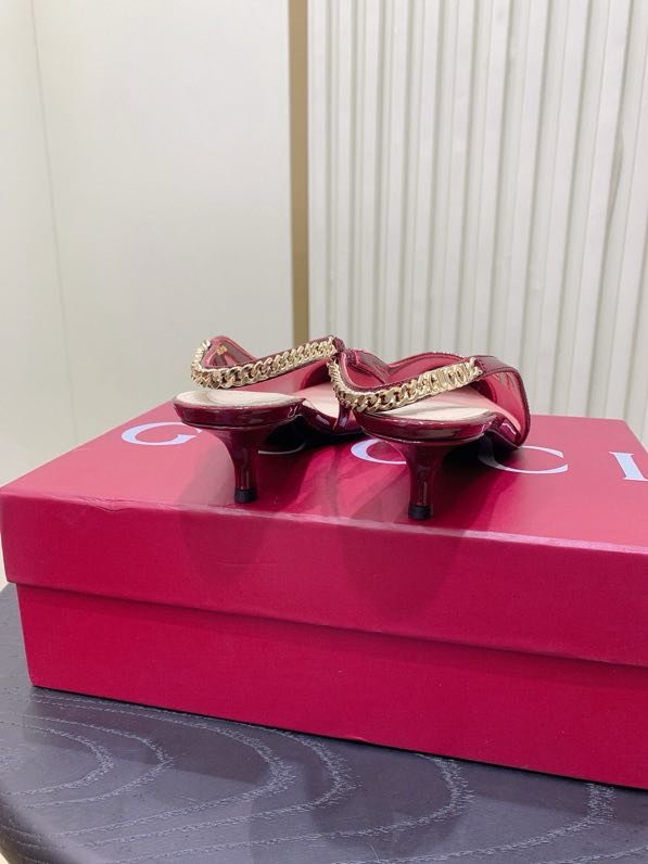 Босоніжки фото 7