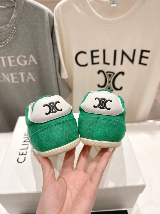 Кроссовки фото 8