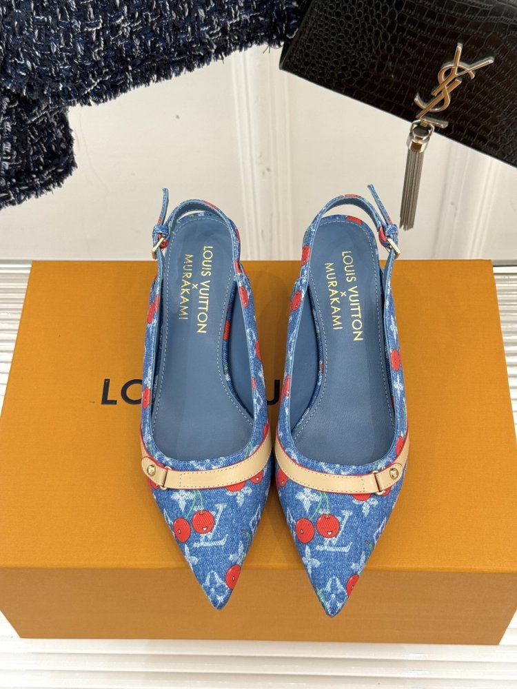 Босоножки фото 4