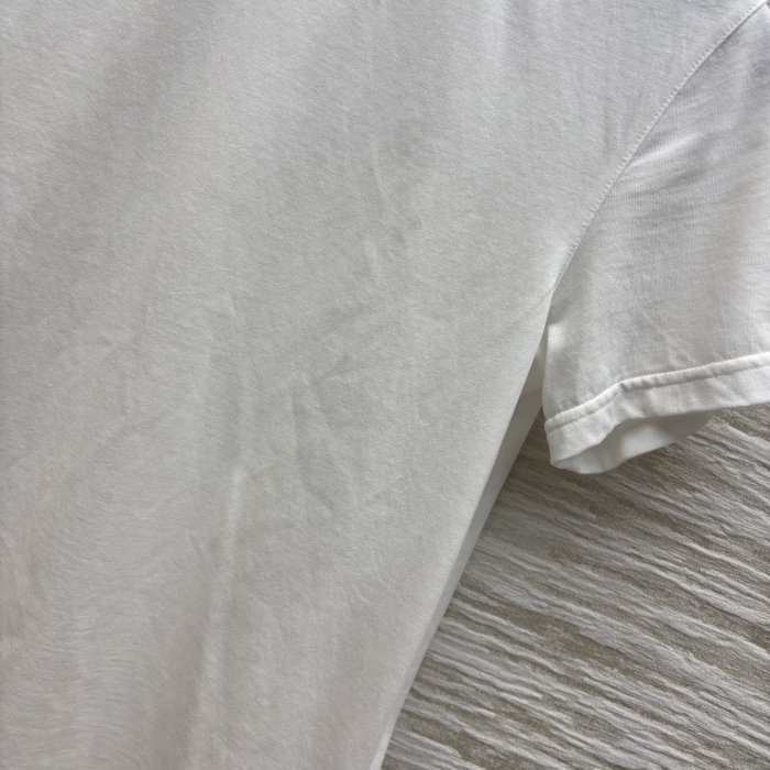 T-shirt women's фото 7