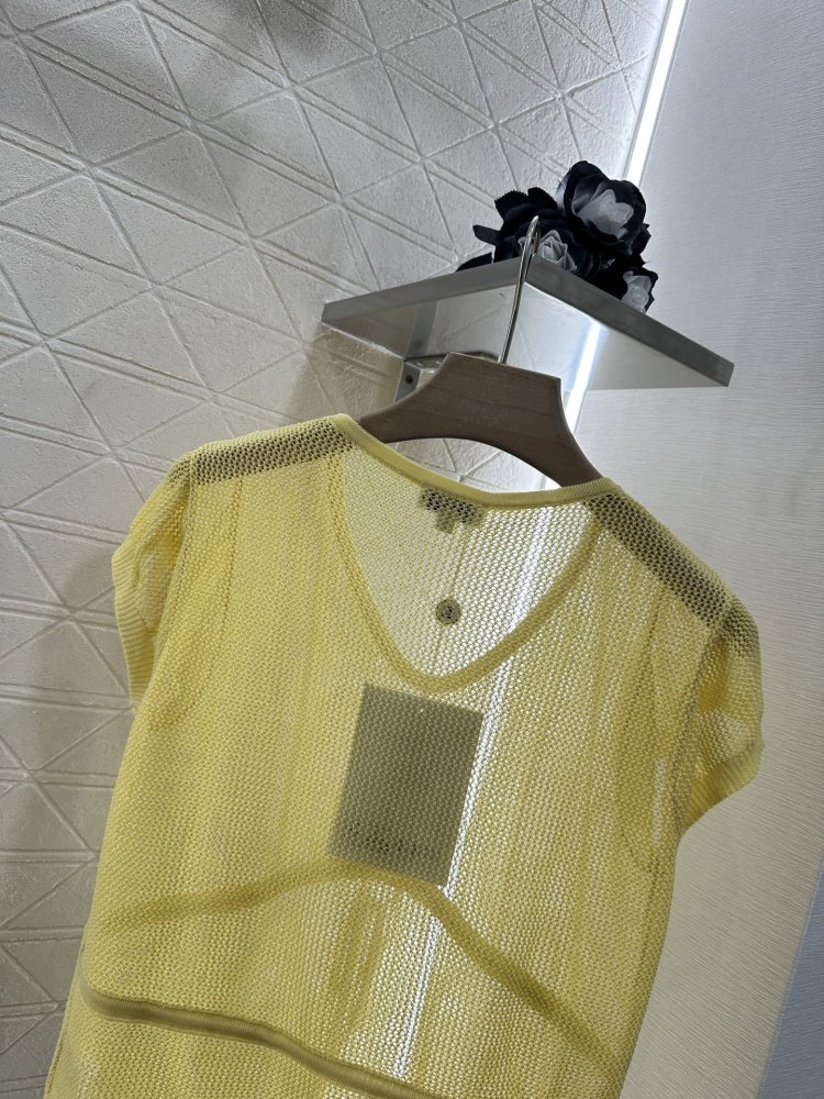 Футболка женская фото 4