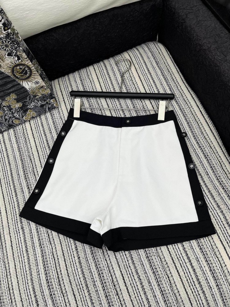 Shorts women's