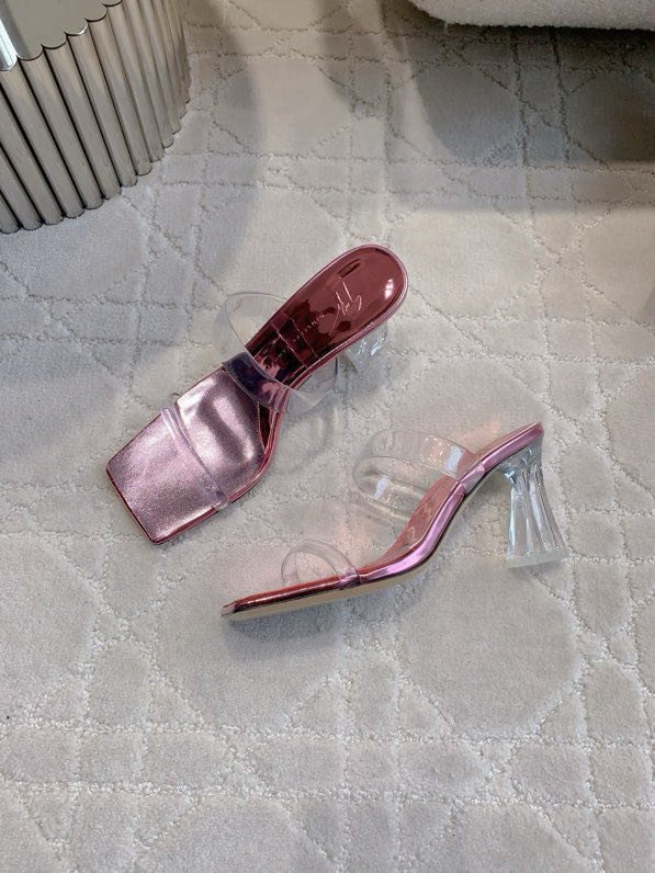 Босоніжки фото 9