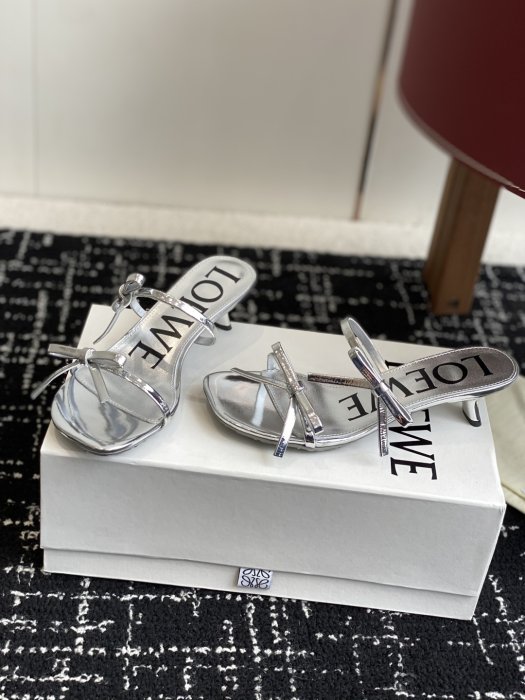 Босоножки фото 3