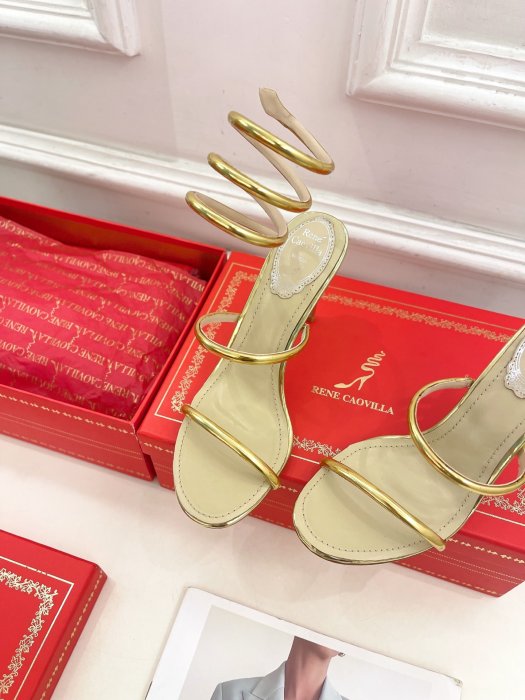 Босоніжки фото 6