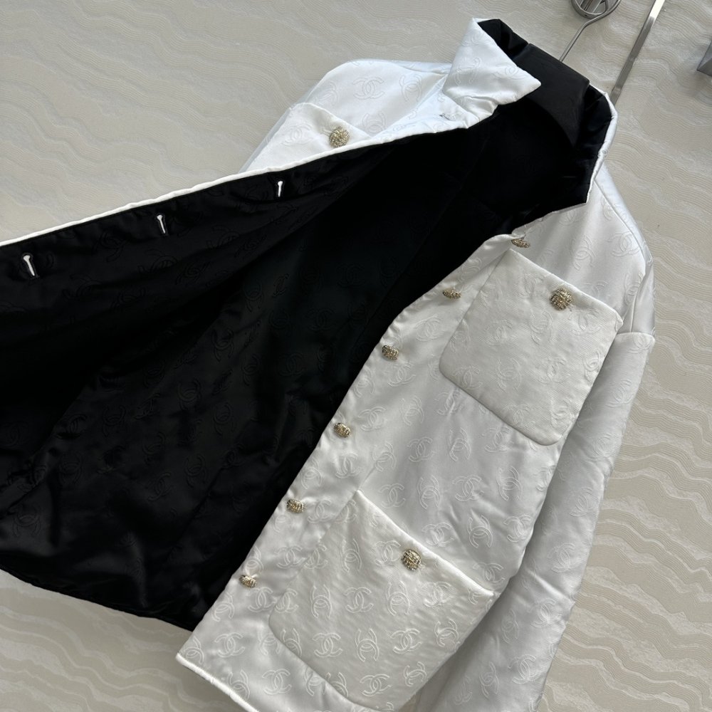 Куртка женская фото 7