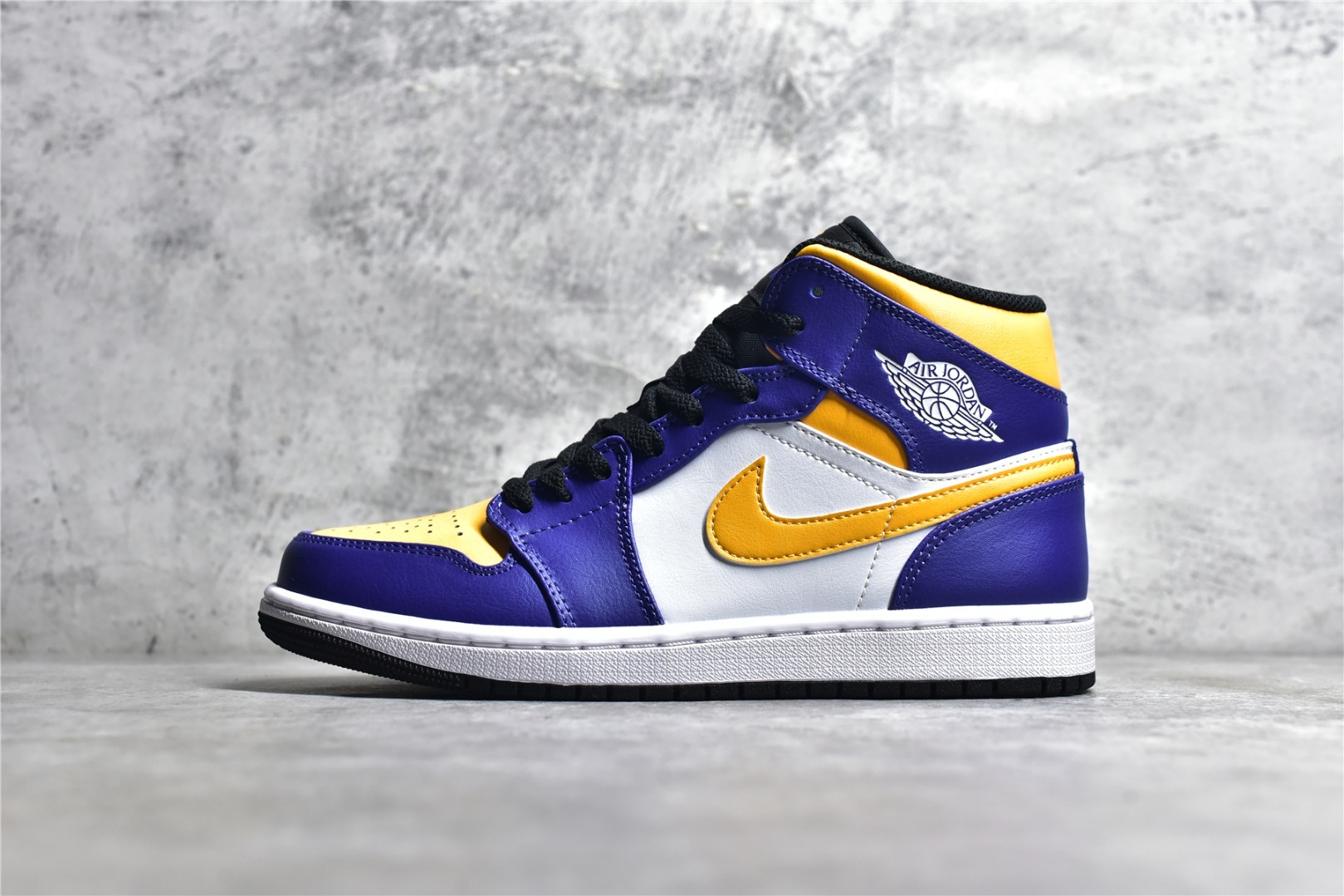 Sneakers Air Jordan 1 Mid