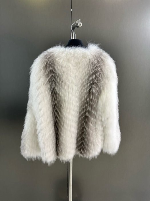 Fur coat of fox fur фото 8