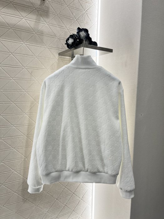 Куртка жіноча фото 2