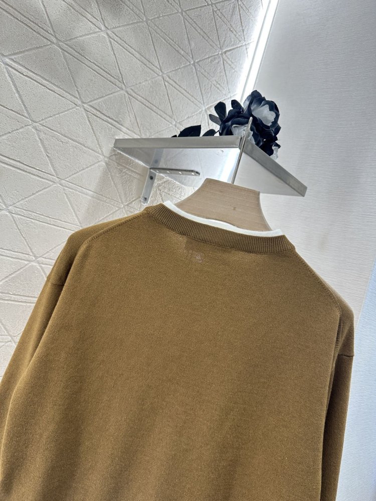 Кофта жіноча фото 4