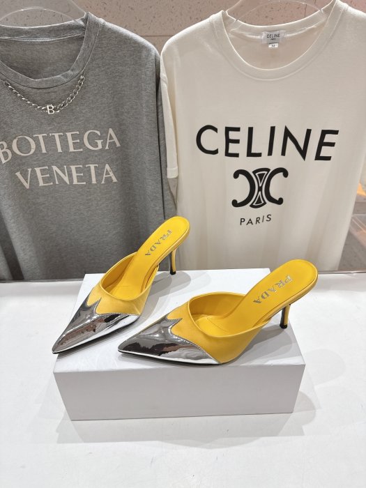 Босоніжки фото 3