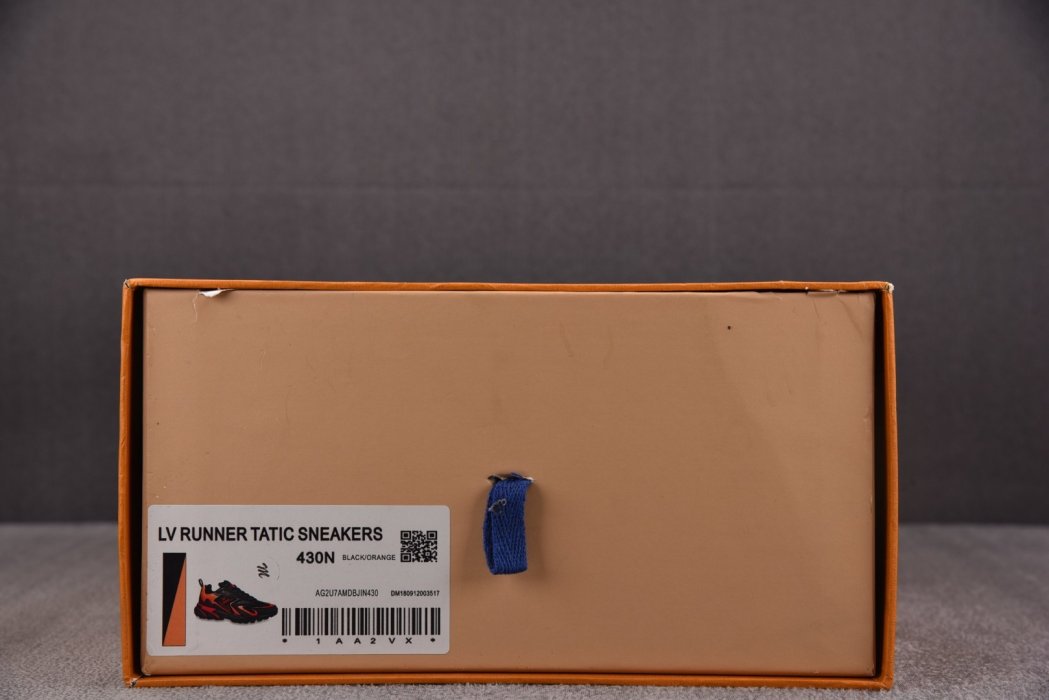 Кроссовки LOUIS VUITTON Runner Tatic Black Orange фото 6