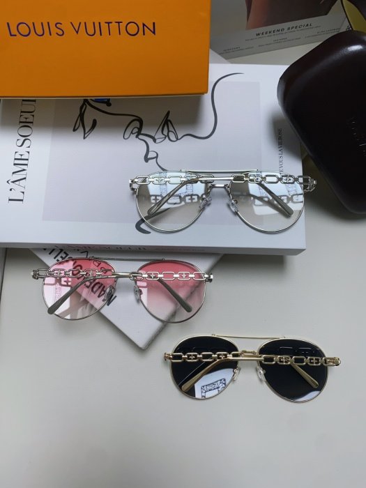 Очки солнцезащитные фото 9