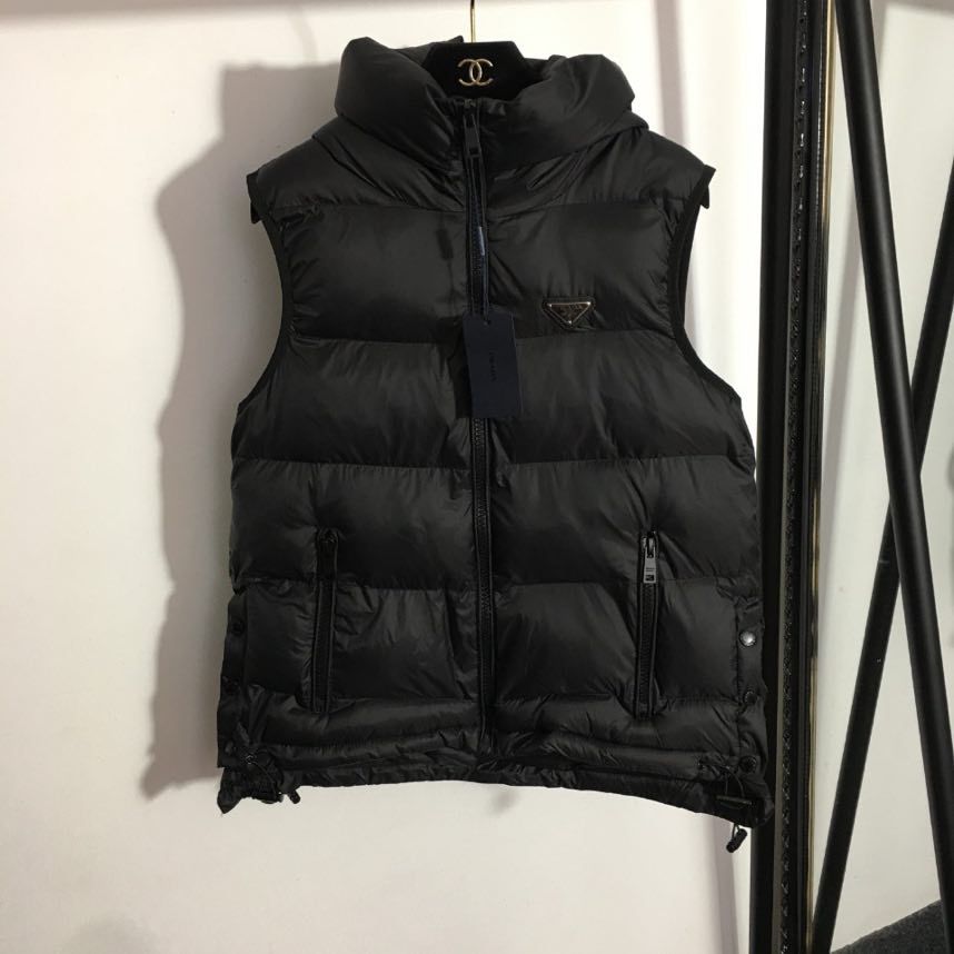 Vest women's