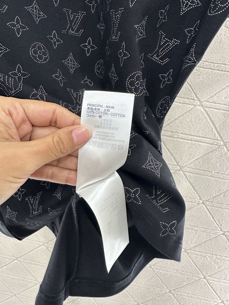 Футболка жіноча фото 9