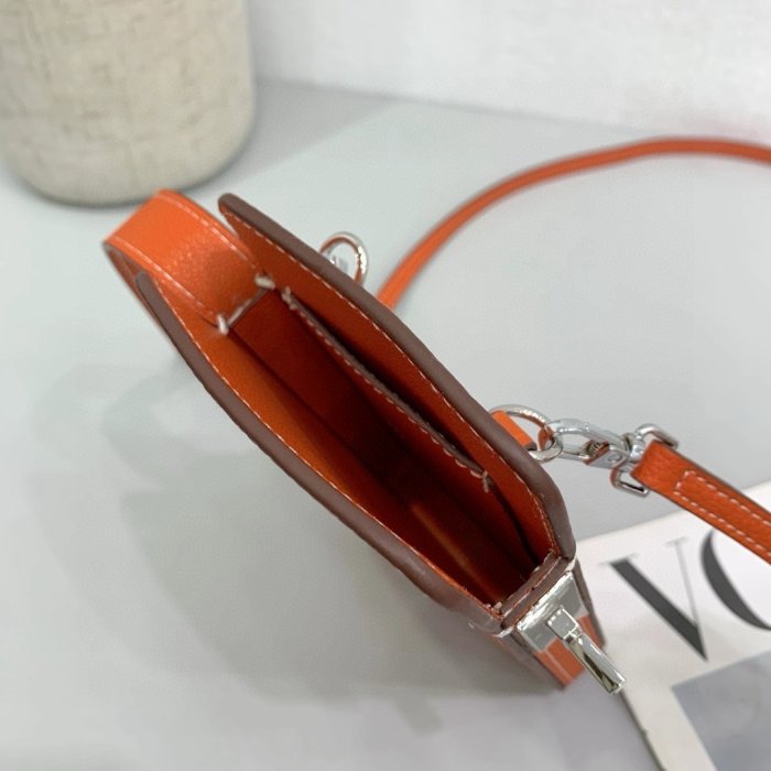 Кожаный чехол для телефона Hermes Hac a Box 17x10 см фото 5