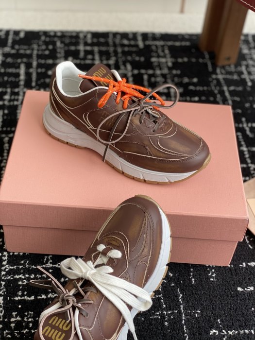 Кроссовки фото 6