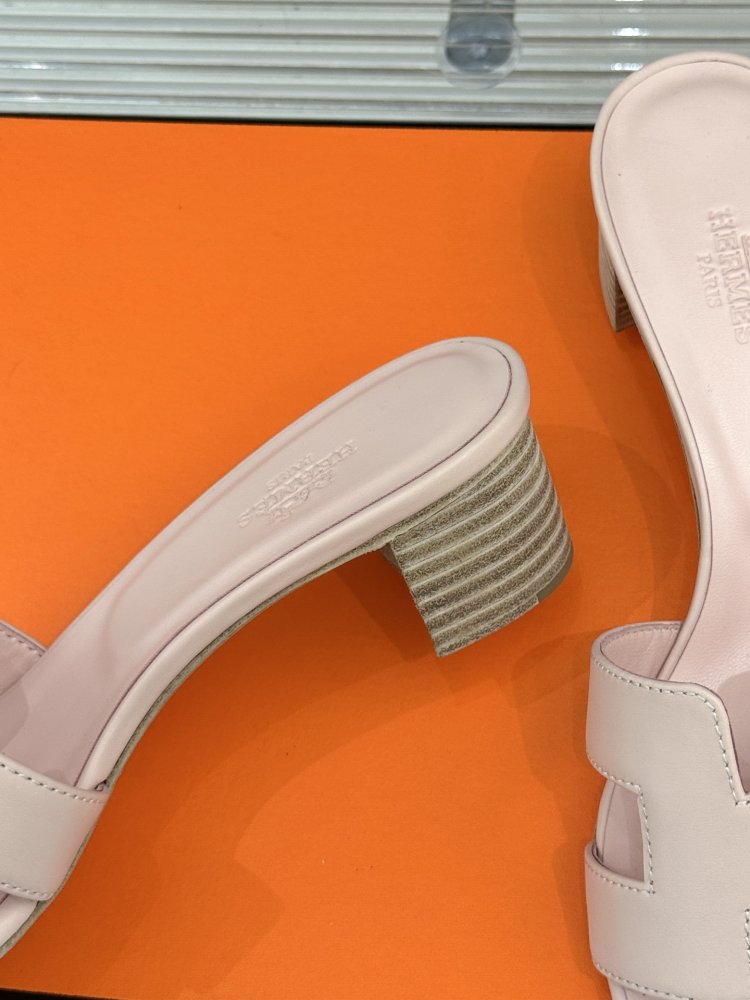 Босоножки фото 6