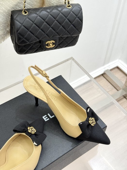 Босоножки фото 5