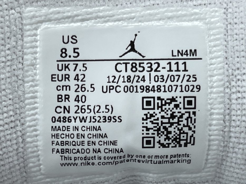 Кроссовки Jordan Air Jordan 3 Retro Silver Anniversary фото 8