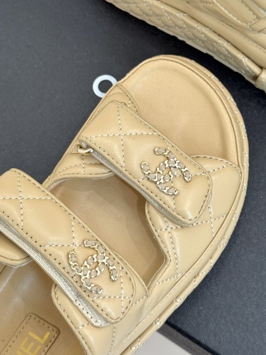 Сандалии женские фото 7