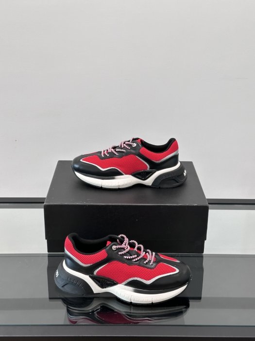 Кросівки чоловічі фото 4