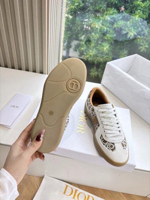 Sneakers фото 4