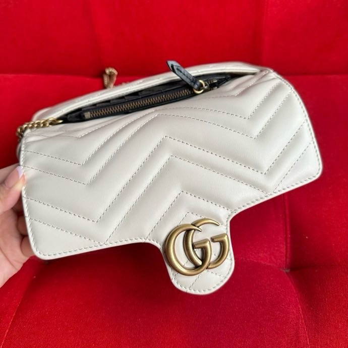 A bag women's GG Marmont at white skin 21 cm фото 7