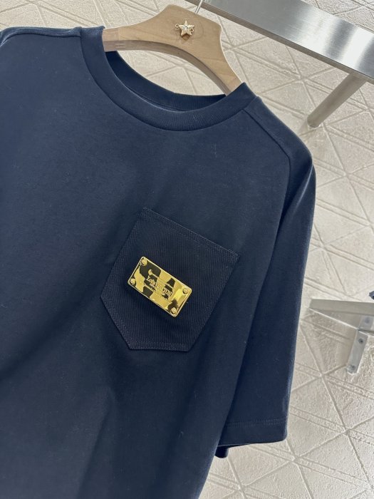 T-shirt women's фото 8