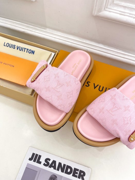 Шлепанцы фото 6