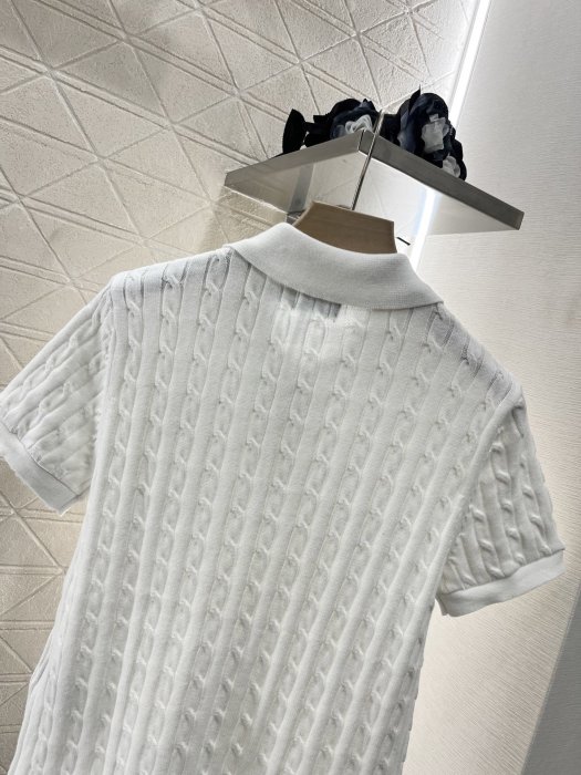 Футболка женская фото 4