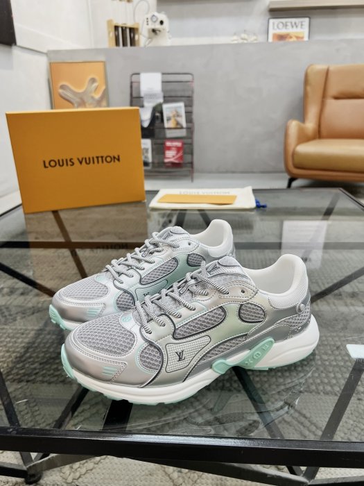 Кроссовки мужские