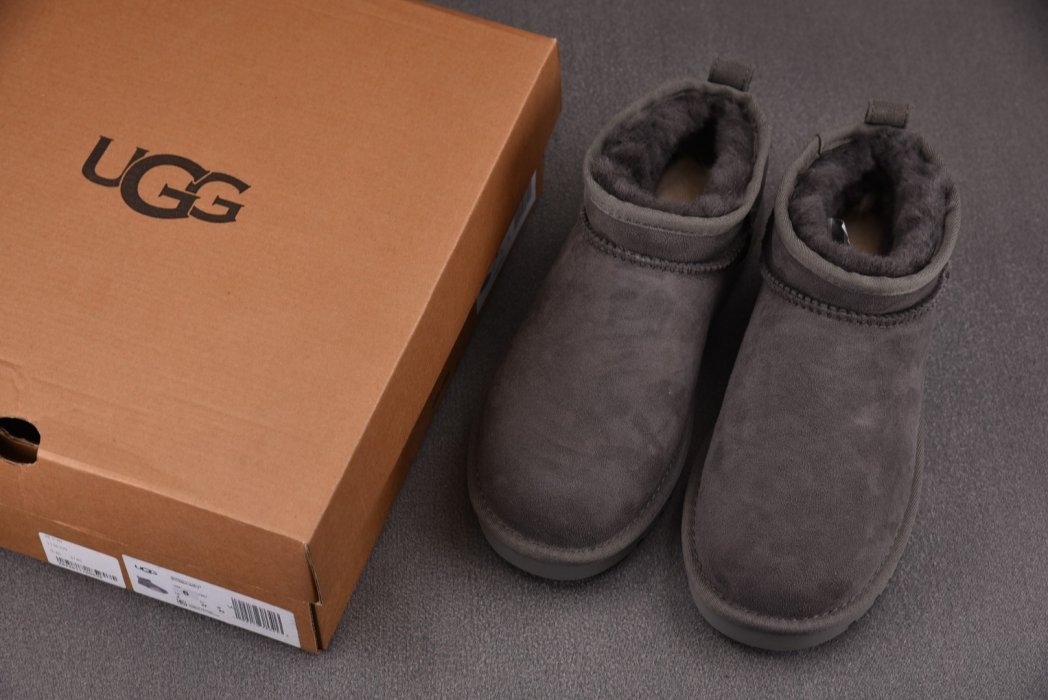 Угги Classic Ultra Mini Boot Grey фото 7