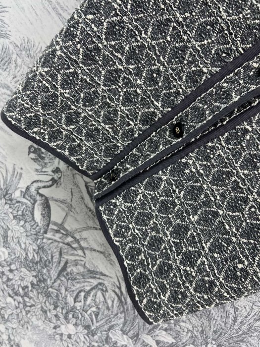 Футболка женская фото 4