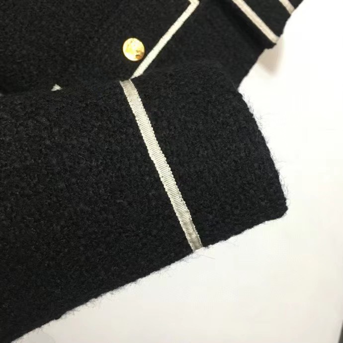 A jacket woolen female the black фото 5