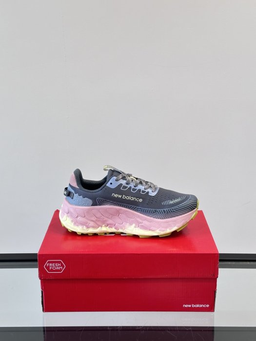 Кросівки New Balance More Trail V3 фото 6